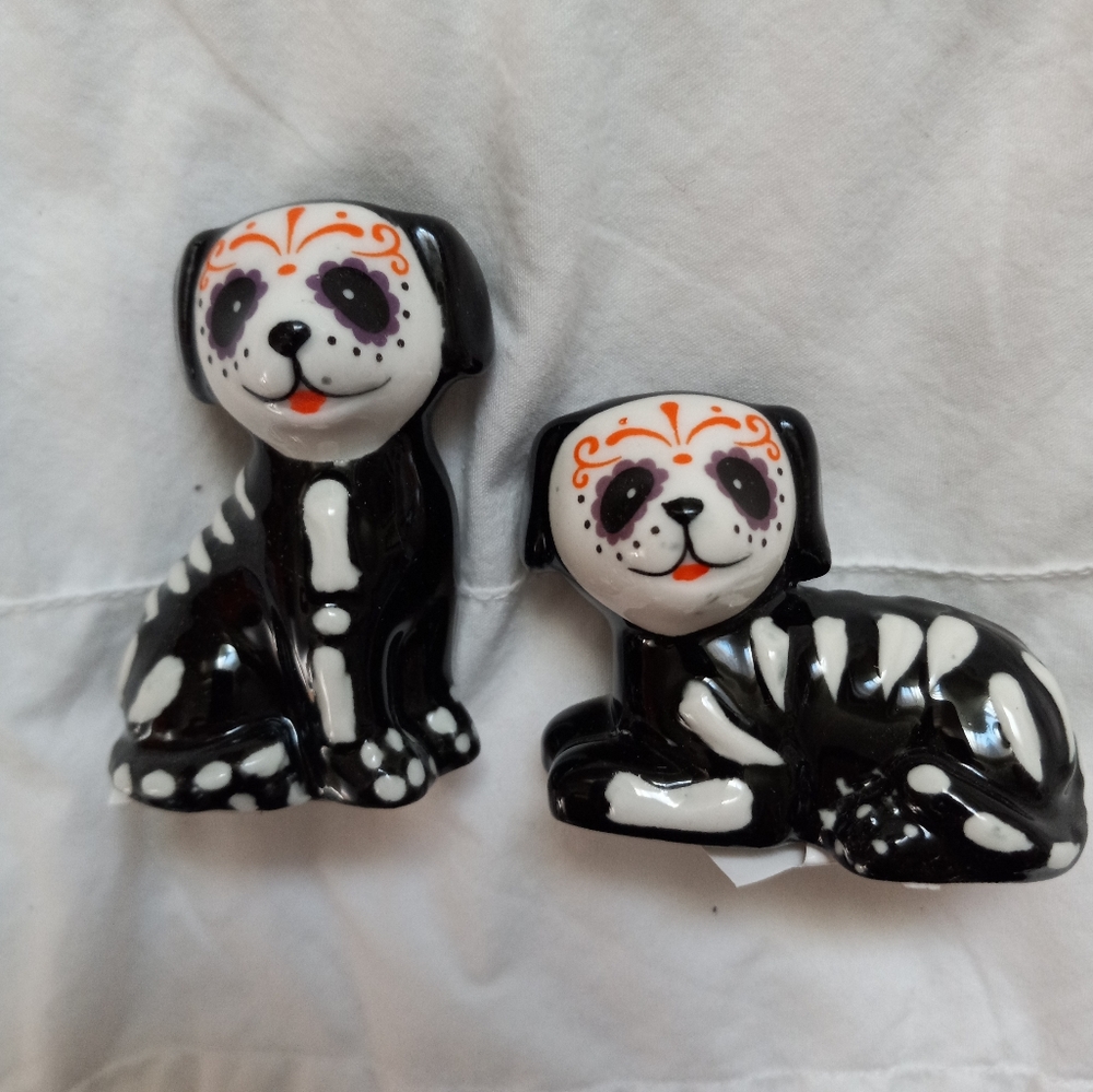 Dia de Los Muertos Salt & Pepper Shakers